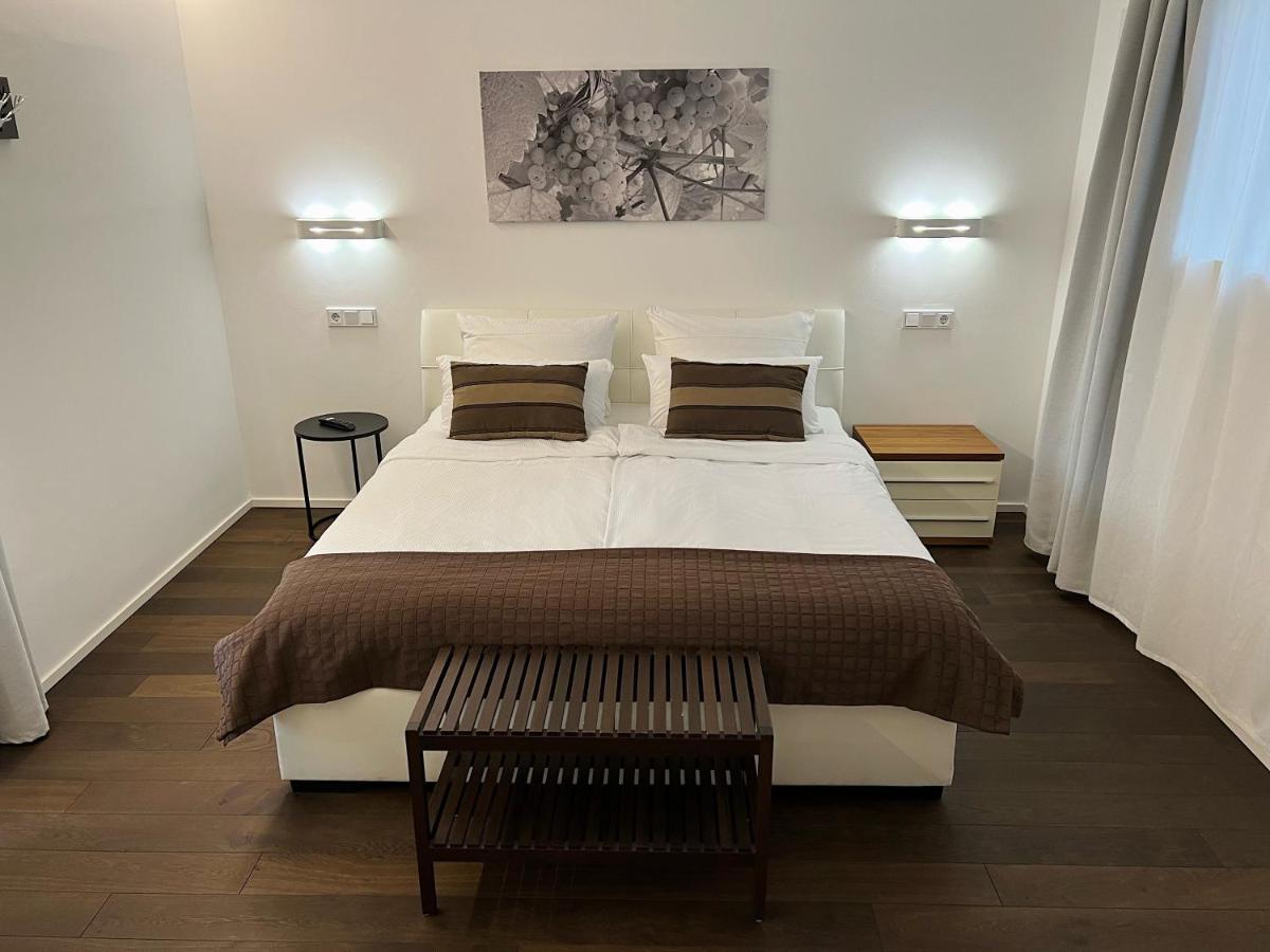 Weingut-Aparthotel Olinger Mehring  Ngoại thất bức ảnh
