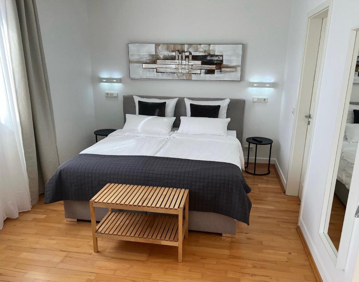 Weingut-Aparthotel Olinger Mehring  Phòng bức ảnh
