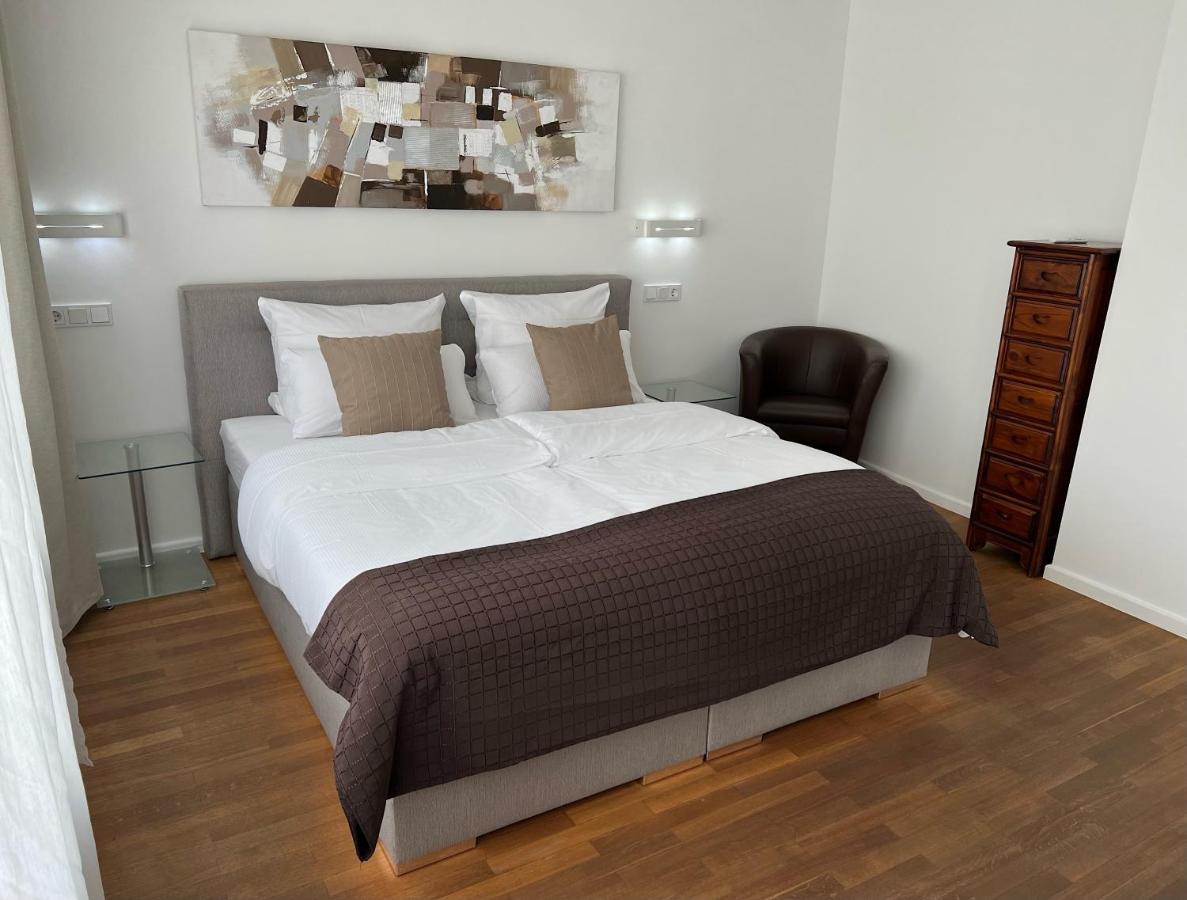 Weingut-Aparthotel Olinger Mehring  Phòng bức ảnh